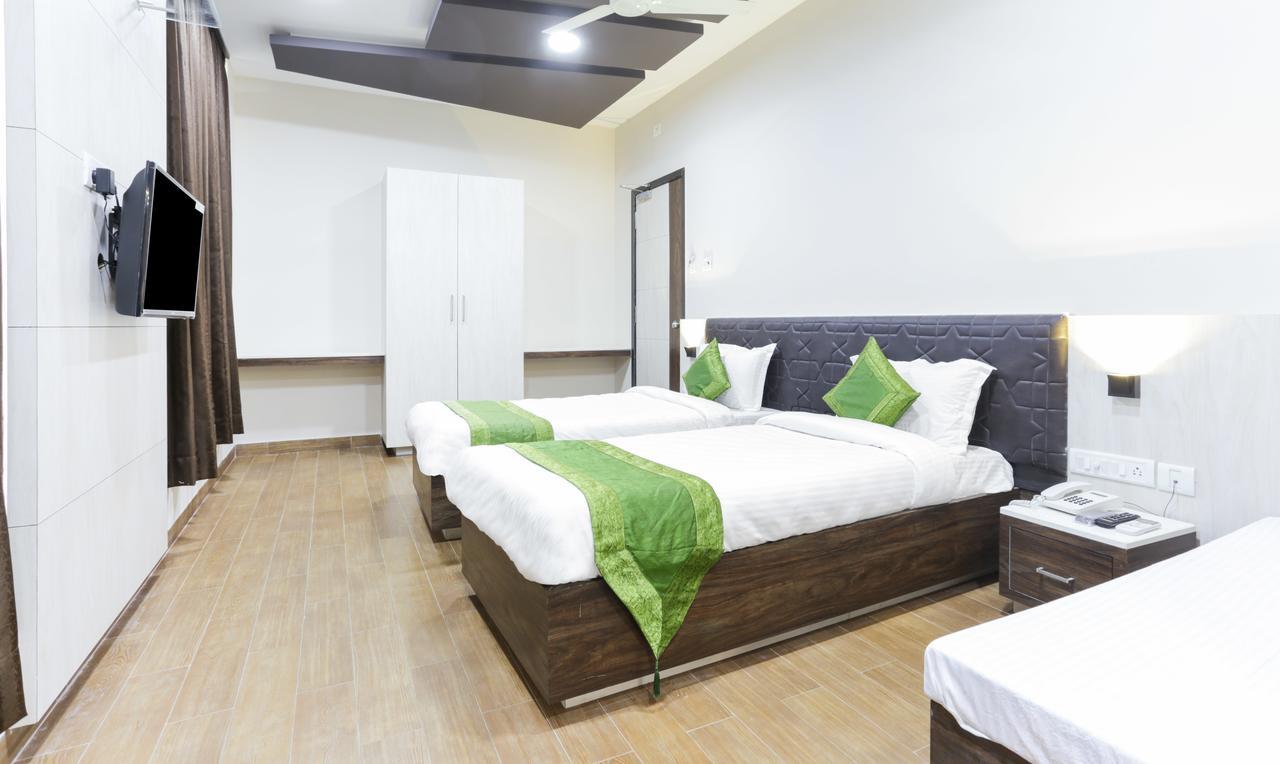 Treebo Trend Grace Residency Hotel Chennai Eksteriør billede